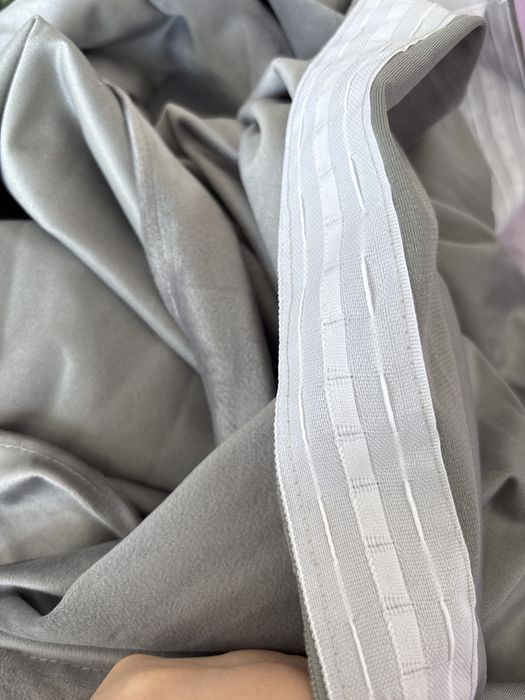 Продам шторы новые