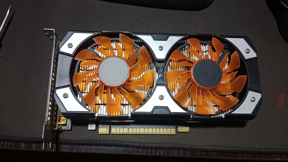 Video karta Zotac 750ti 2gb