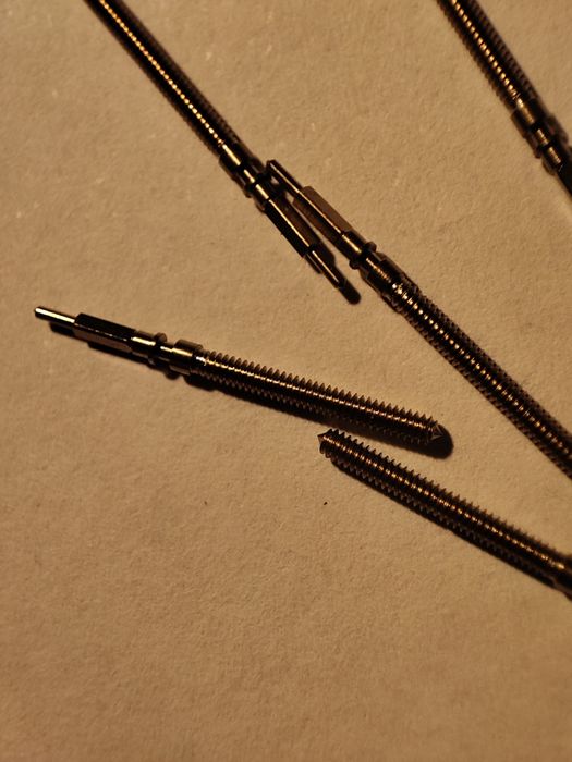 Remontor mecanism ceas automatic calibru AS 2066