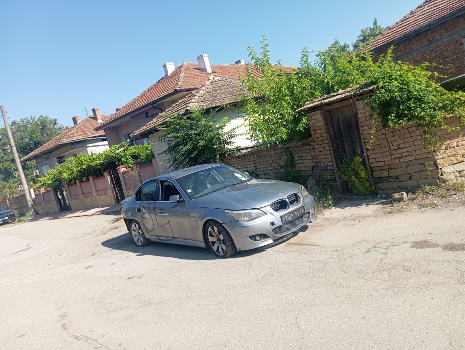 Продавам BMW E60 530D 218 На части