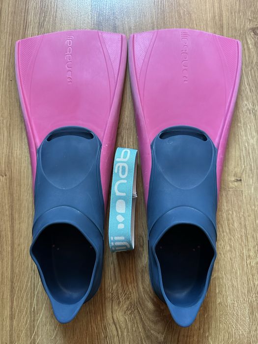 Labe înot Nabaiji mărime 32/33 impecabile