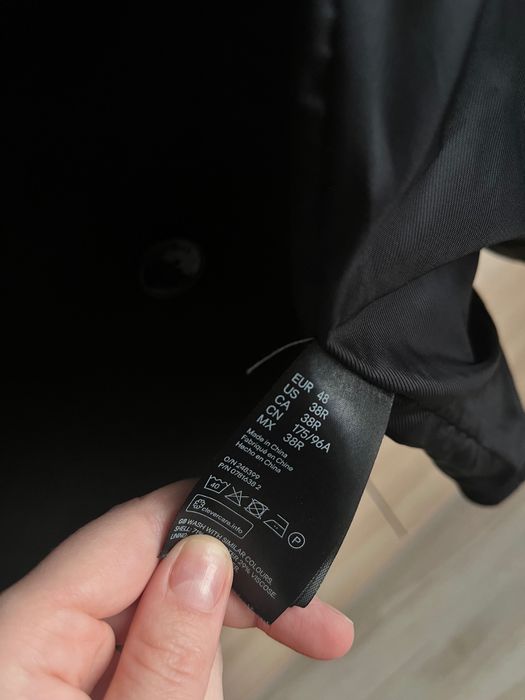 Palton H&M barbatesc