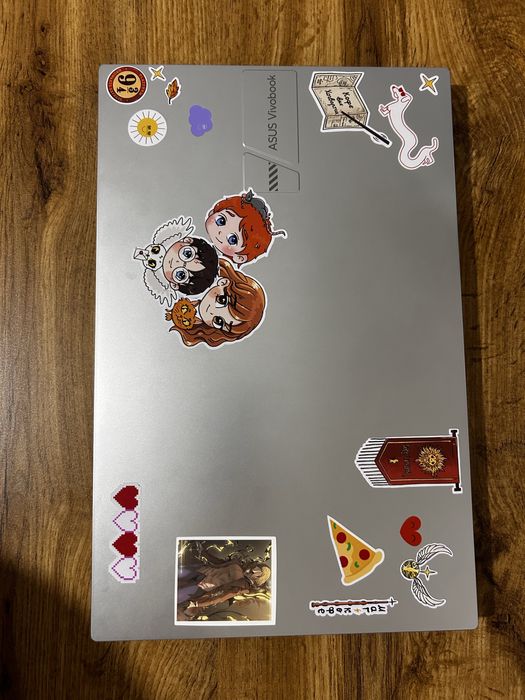 Ноутбук AsusVivobook