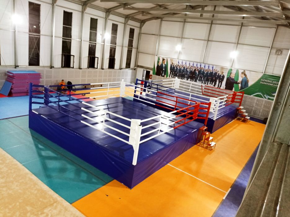 Боксерский ринг. Boks ring, Boxing ring.