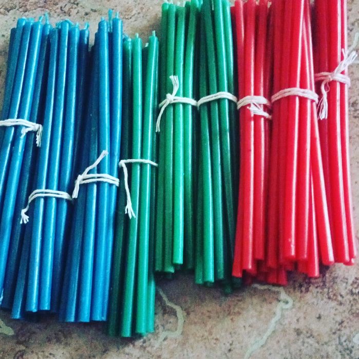 Продаю свечи восковые