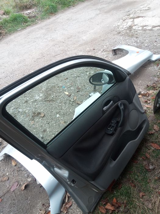 Калници и предни врати за алфа ромео alfa romeo 147 / калник, врата