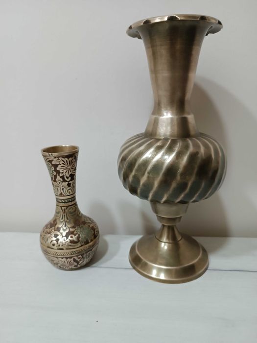 Посуда разная. Индия. Латунь.