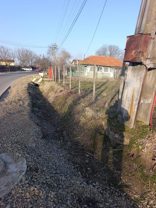 Vand teren intravilan 4.232 mp in com. Merei, jud. Buzau - locatie excelenta
