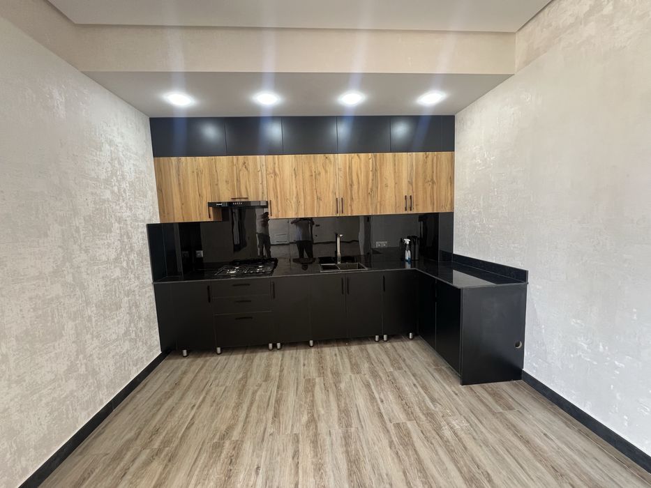 Продаеться загородный дом(дача), 5 соток, евроремонт, абсолютно новый