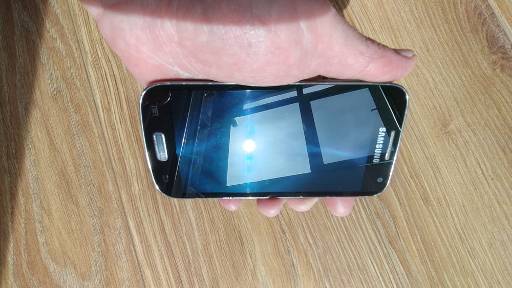 Samsung S4 Mini Gt-19105