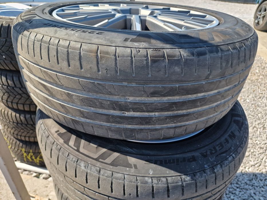 Гуми с Джанти за Mercedes E class w213 225/55 R17 Nexen 2022