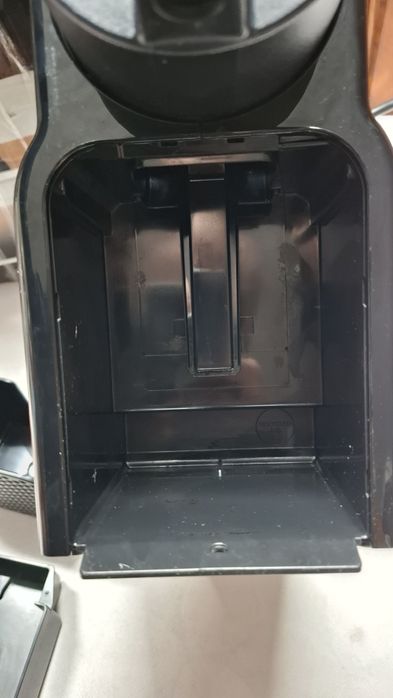 Кафемашина с капсули NESPRESSO Inissia,1260 W,19bar