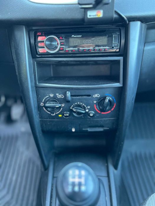 Vand Peugeot 207