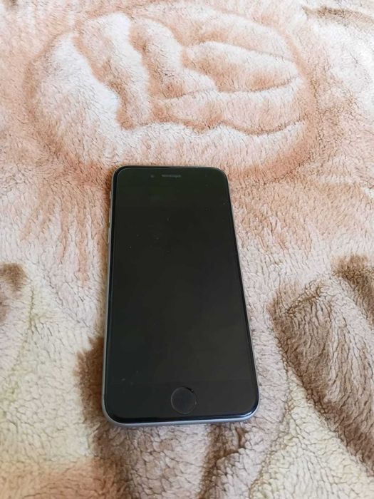 Продается телефон iPhone 6s