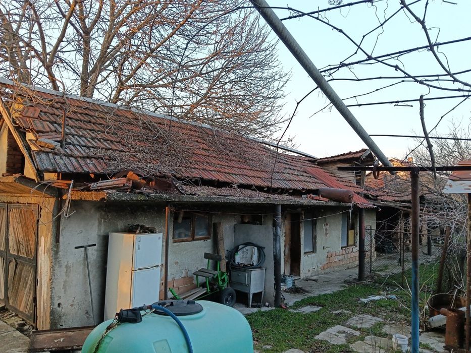 Къща на два етажа