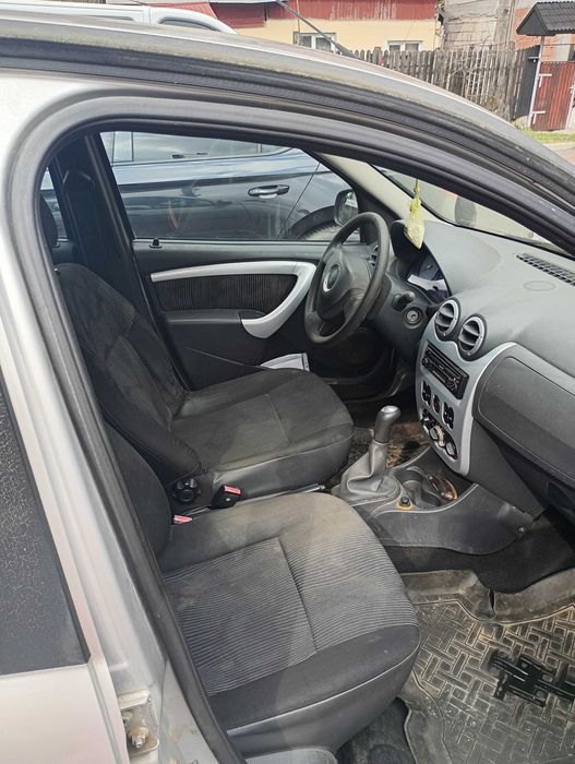 Dacia Logan 2009 1,6 16 v,105 cp
