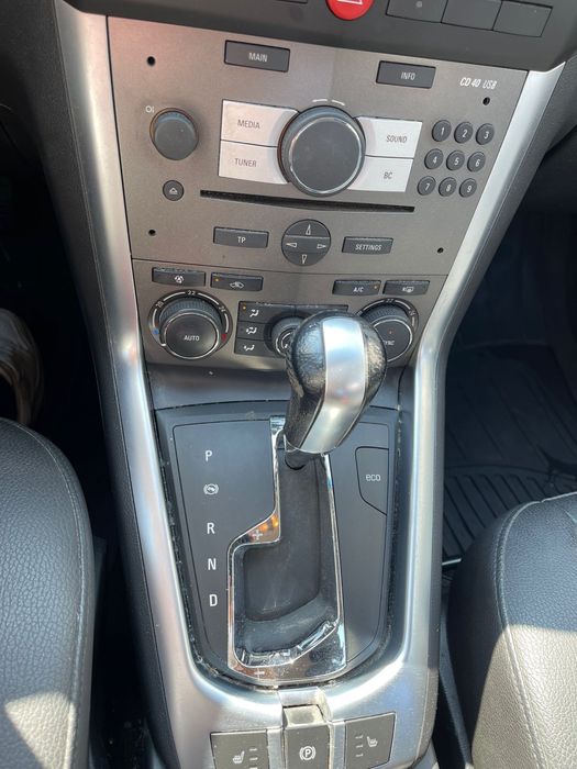 Opel Antara,2.2 CDTI ,161 cp an 2014