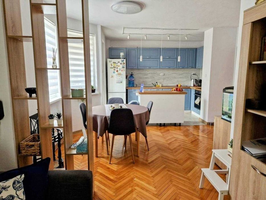 Продава се Многостаен апартамент в Пловдив, Каменица 2 - 106 кв.м за 2067 €/кв.м - Снимка #12