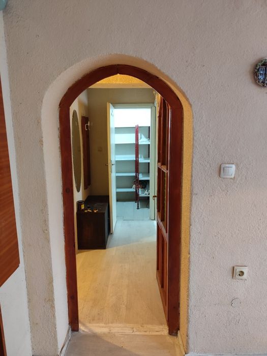 Дава се под наем Двустаен апартамент в Варна, Лятно кино Тракия - 60 кв.м за 484.5 € - Снимка #4