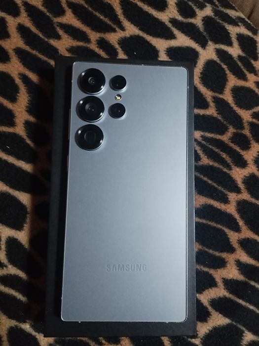 Продам телефон самсунг с25 ультра