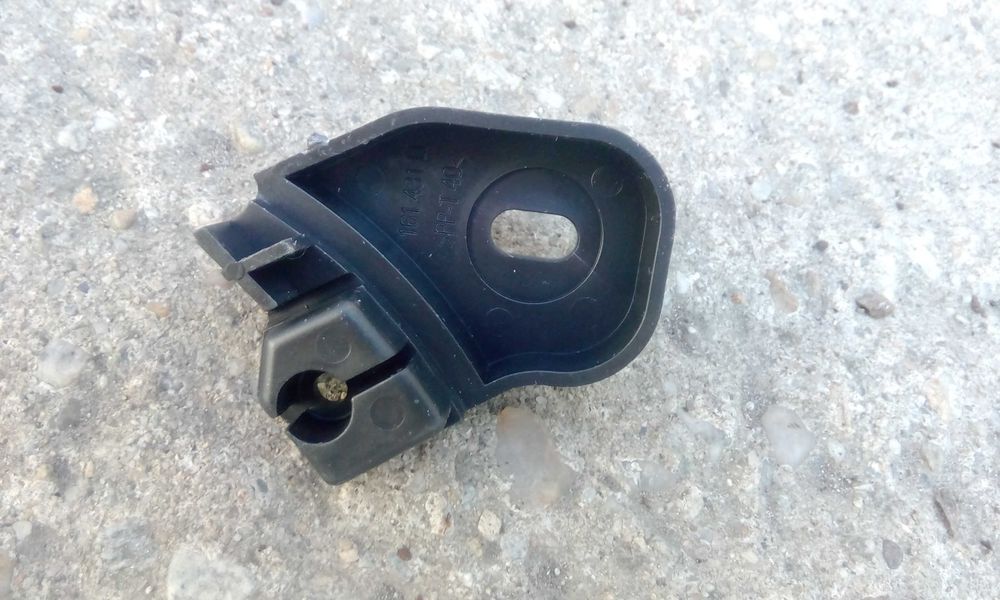 Urechi reparatie far Opel Astra H 30 lei