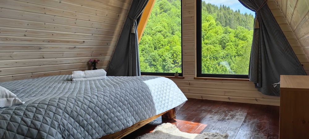 CABANA PĂLTINEL cu CIUBĂR & FOIȘOR, Disponibila  din 12 ianuarie 2026