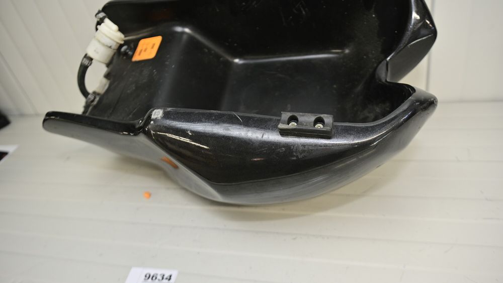 Ducati Monster 600 Rezervor de benzina plastic