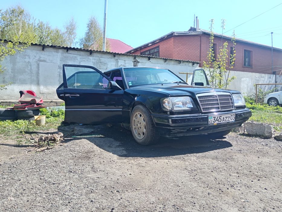 Продам мерседес 124