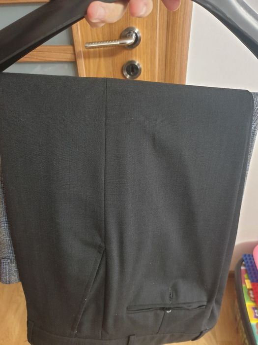 2 perechi pantaloni