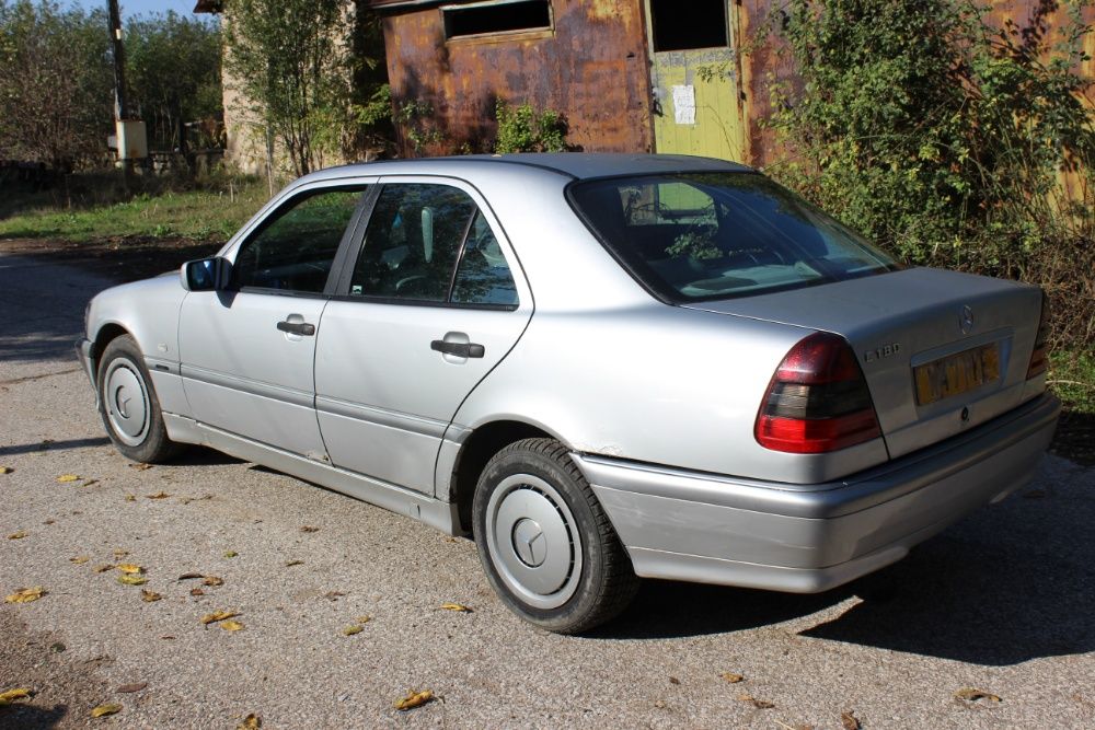 НА ЧАСТИ!!! Mercedes W202 C180 Седан фейслифт / Мерцедес В202