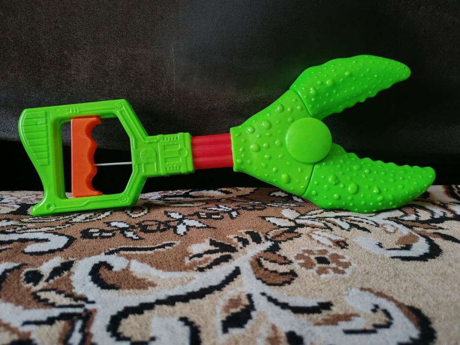 Продам детские игрушки