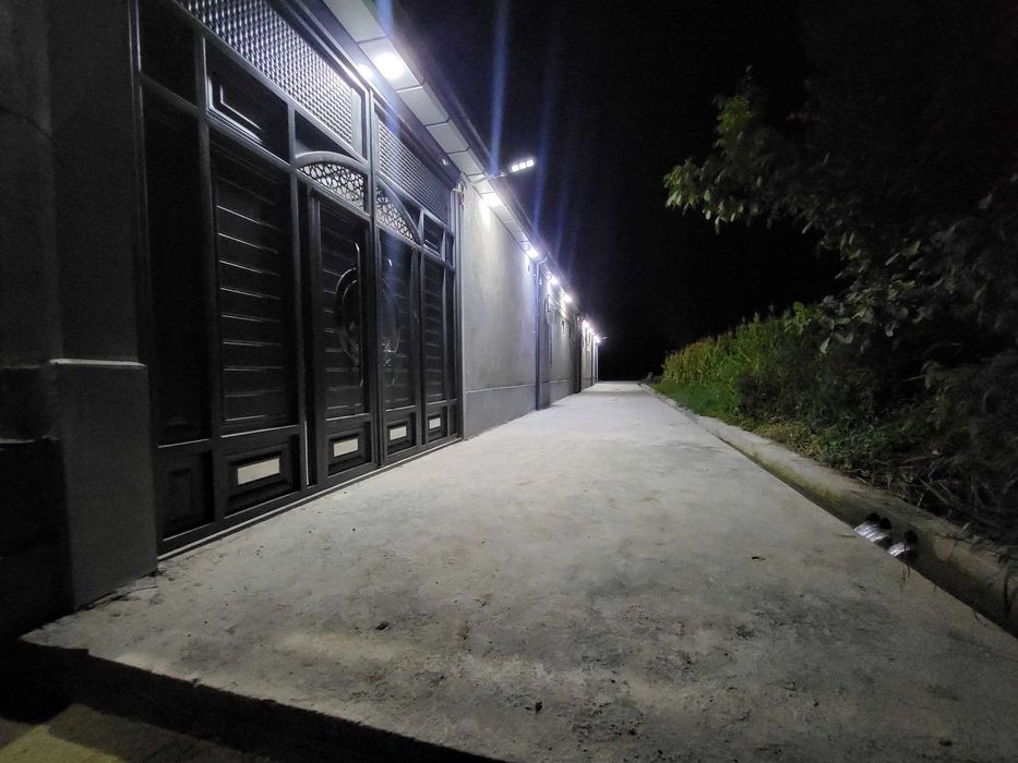 Sotiladigan Uy Shahar Atrofida