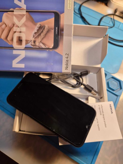 Telefon Nokia 4.2
