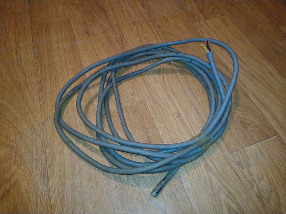 Продам кабель медный 5ти жильный