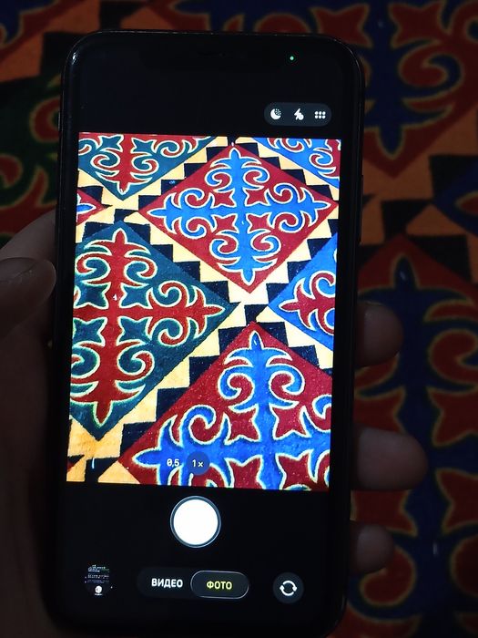 Продаю Айфон 11 срочна Сарыагаш