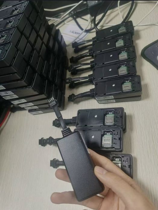 Установка ЖПС для автомобилей/ Авто ларга ЖПС урнатиш