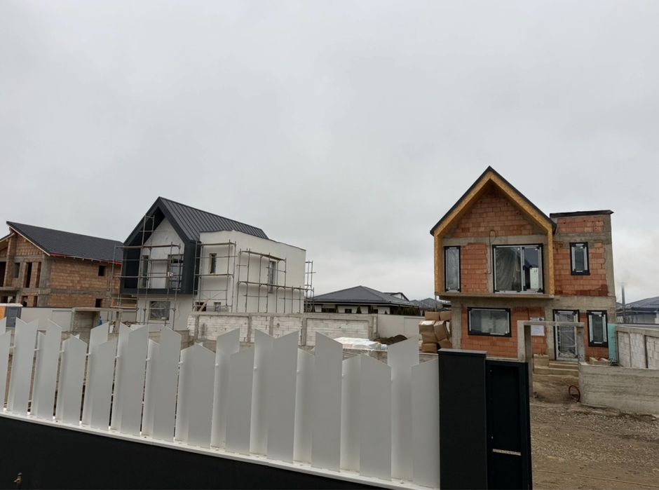 Vand casa cu 3 dormitoare, 15 min de Brasov, Romania