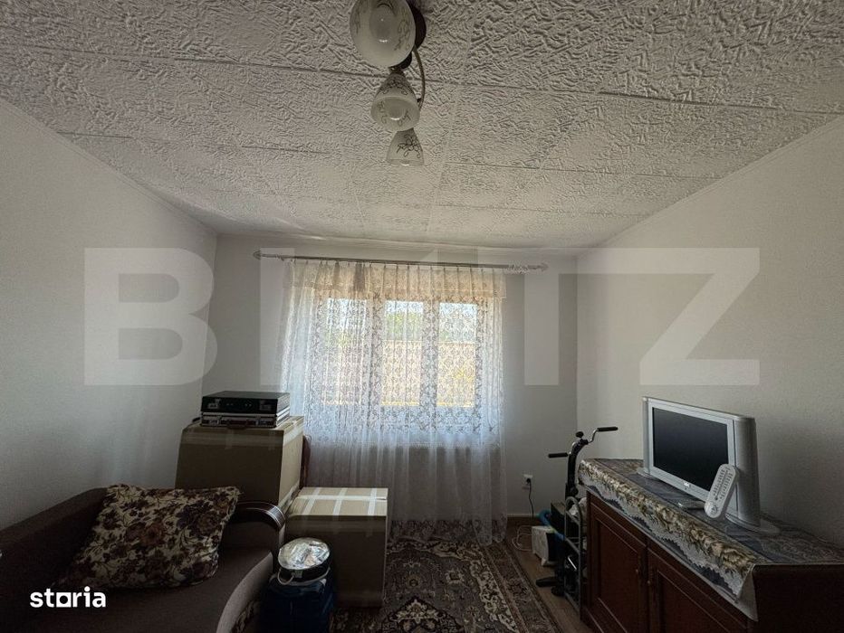 Casa cu 6 camere in Cristur, 287mp
