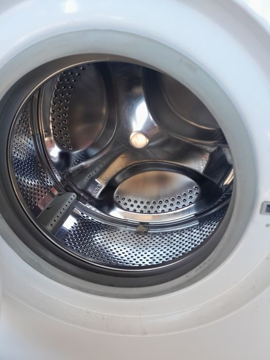 Продам стиральную машина