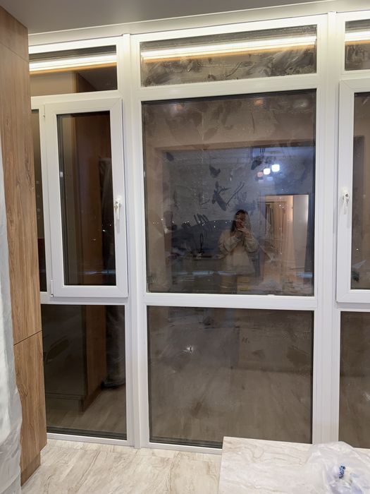 Продам панорамное окно на балкон
