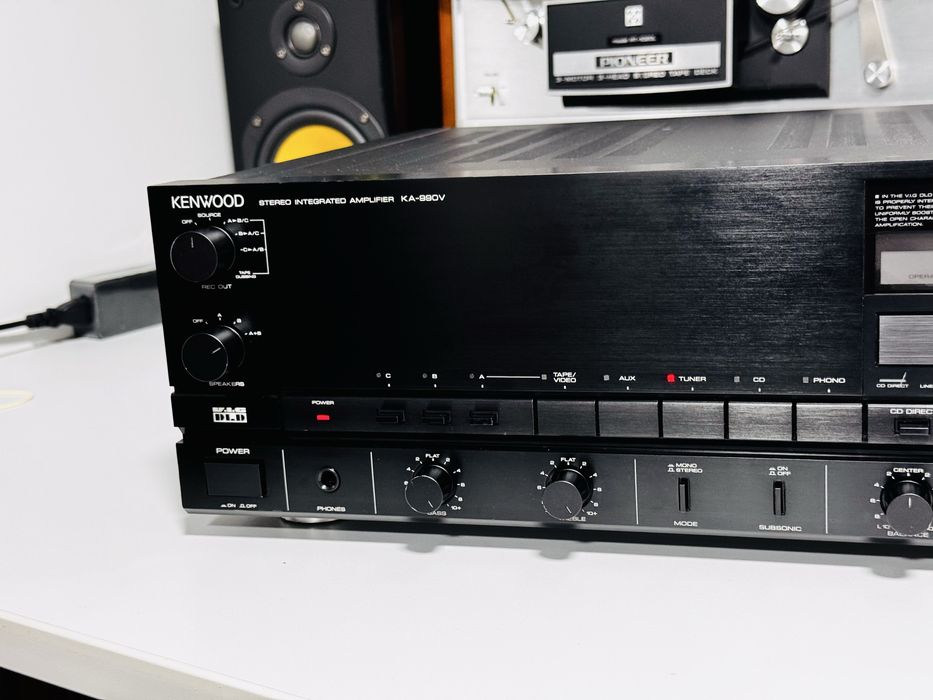 Amplificator KENWOOD KA-990V,factor amortizare-1000, 165W/canal 4 ohmi