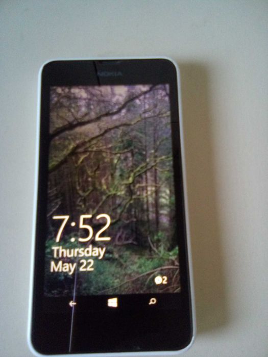 Vand telefon Nokia Lumia RM 976 si LG T386