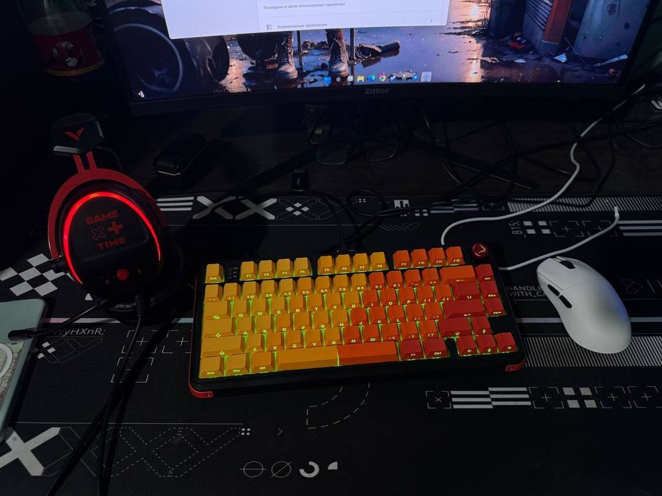 Kompyuter sotiladi ideal cs2 uchun komplekt