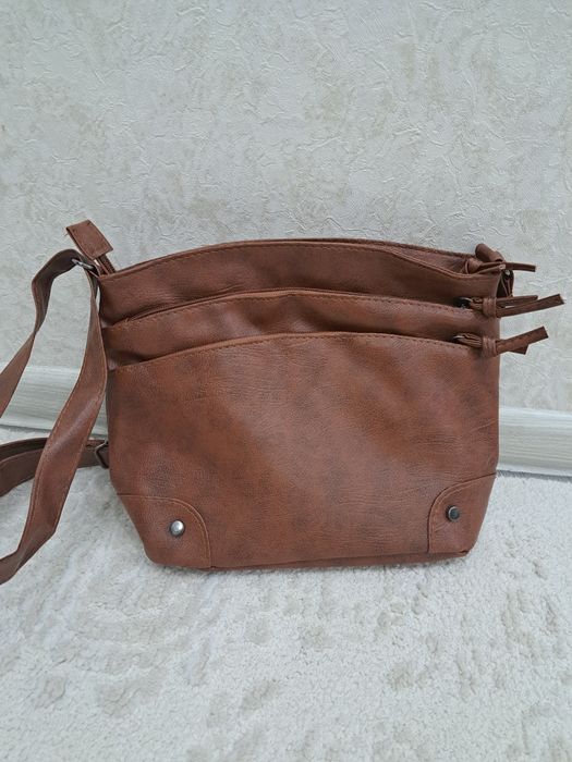 Новая сумочка ремешок один регулируется