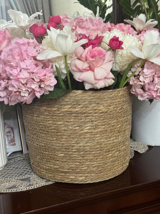 Продам Цветы,Подарили только что