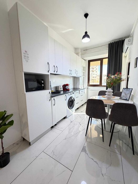 IS Studios Palas by GLAM Regim Hotelier Centru Palas Aeroport 1-2-3Cam