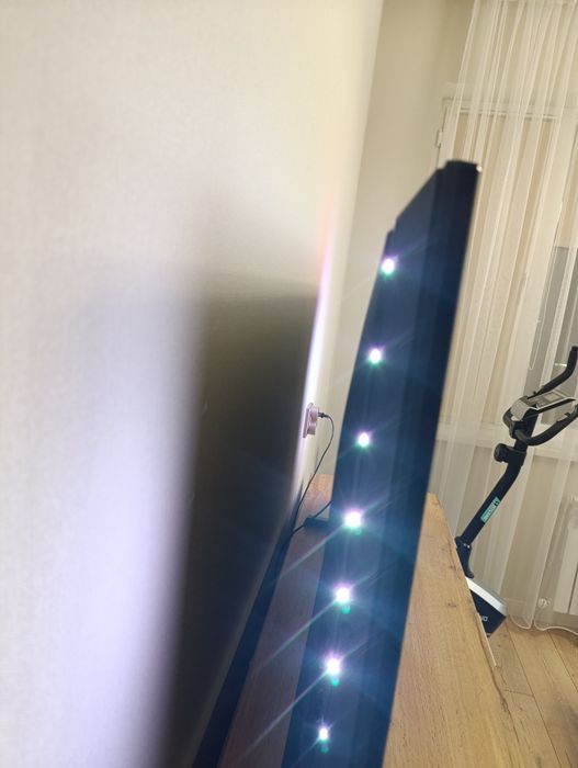 Продам телевизор Phillips ambilight