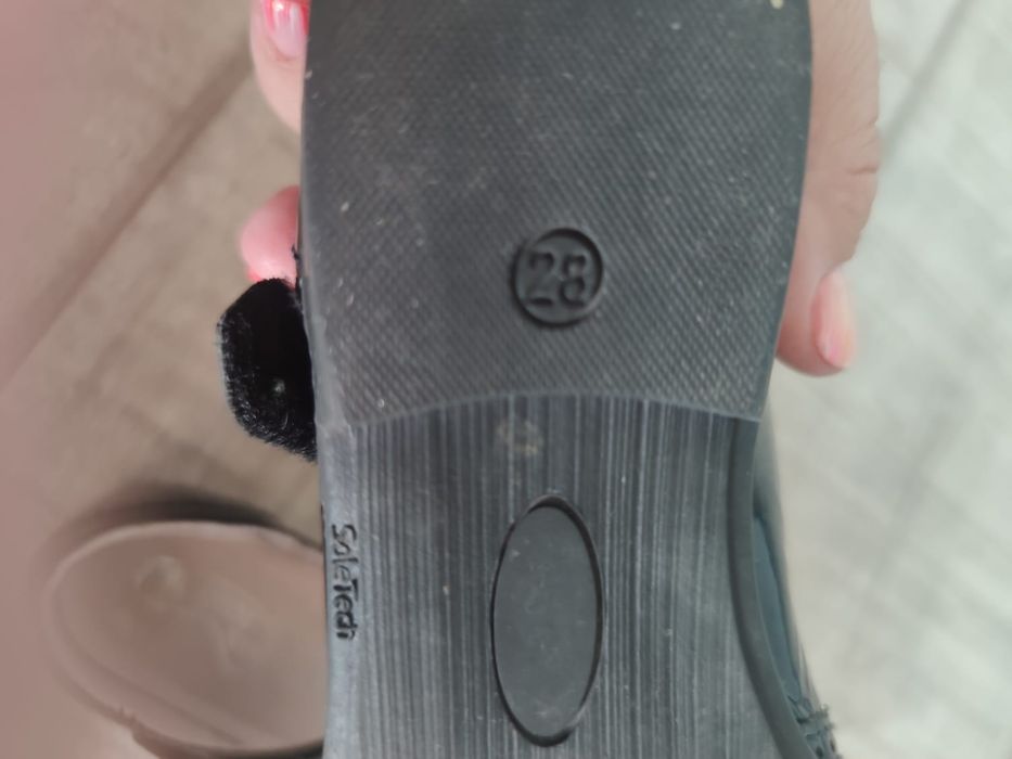 Pantofi elegant pentru fete, marimea 28, piele laciuta