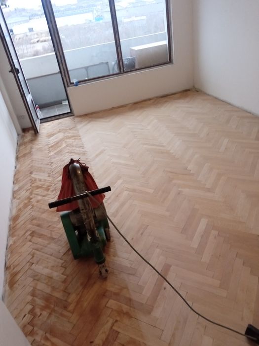 Безпрахово циклене и лакиране