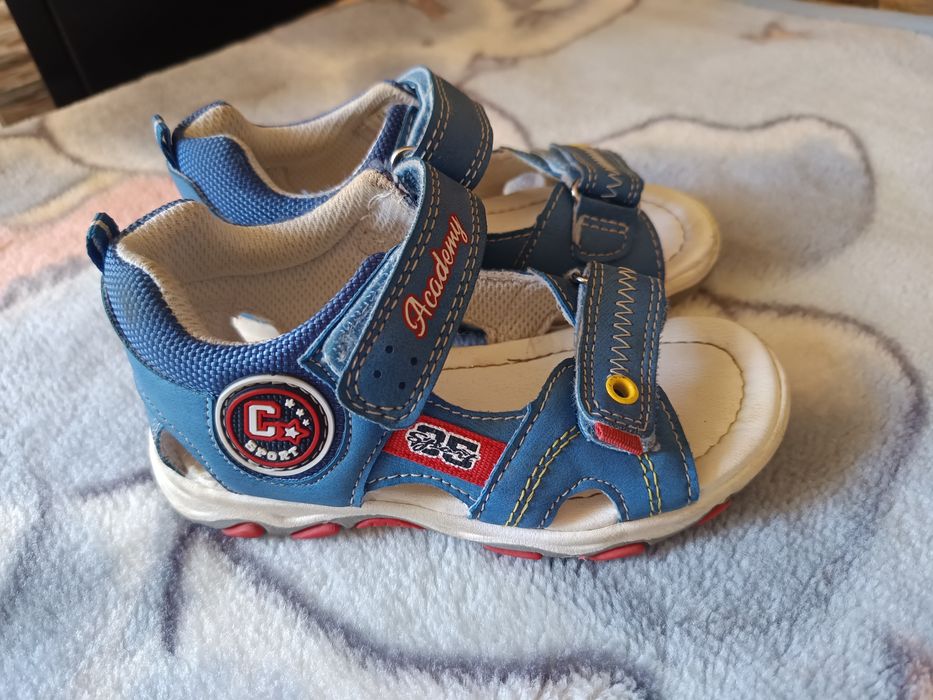 Sandale din piele marimea 24